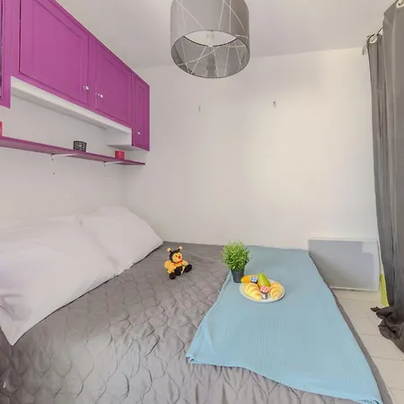 Lejlighed Les Floralies Ii-14 By Interhome