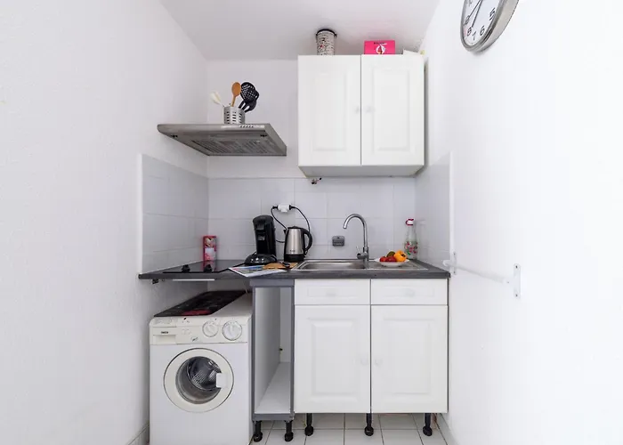 Les Floralies Ii-14 By Interhome Apartamento